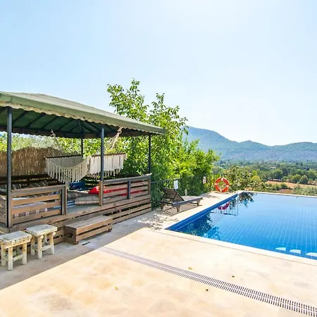Belen Sleeps 6 With Pool Air Con And Wifi וילה Kayakoy